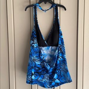 Speedo Swim - Speedo Blue Floral Swim Tankini Top Speedo Swim - Speedo Blue Floral Swim Tankini Top